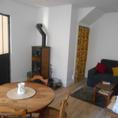 L'Annexe Apartamento Combronde Exterior foto